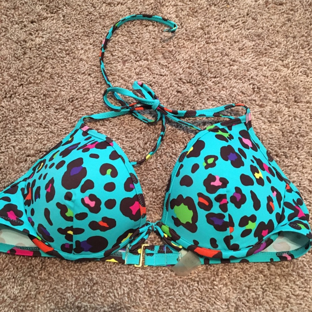 Victoria’s Secret aqua leopard top! 36C